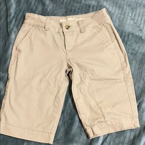 Bermuda khaki shorts